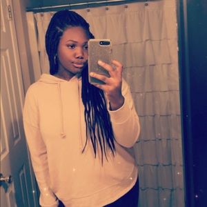 Meet your Posher, Kaylin